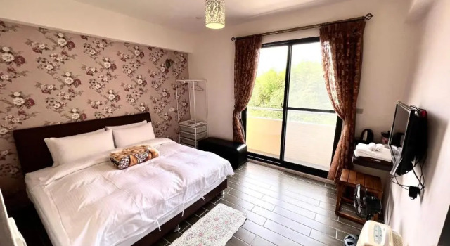Standard Kahden hengen huone parvekkeella 溪頭18號