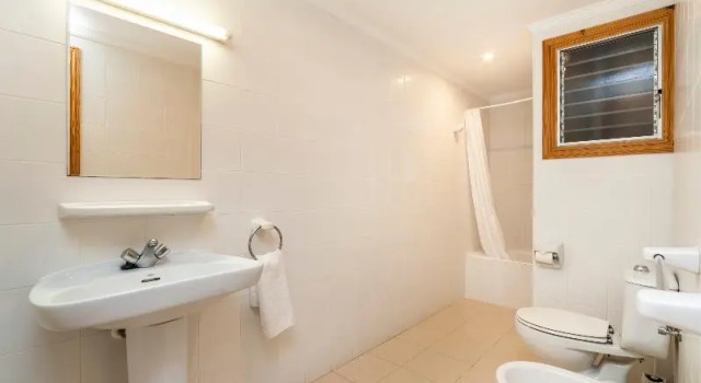 Четырёхместные апартаменты c 1 комнатой с балконом Apartamentos Charlys Can Picafort