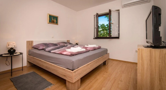 Nice Home in Stifanici With Wifi and 1 Bedrooms