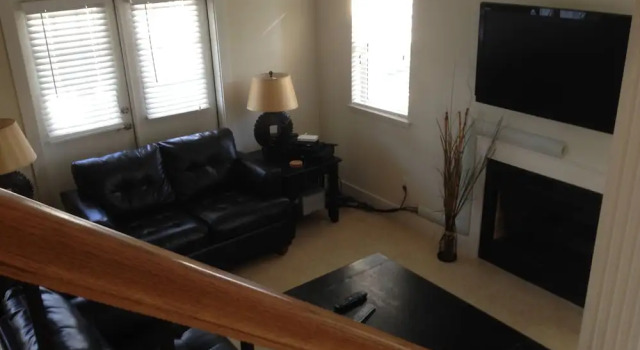 Mills Seaview Cottage by Forehand Rentals, Book Feriehus Villaer i Lower Grand Lagoon, Villa