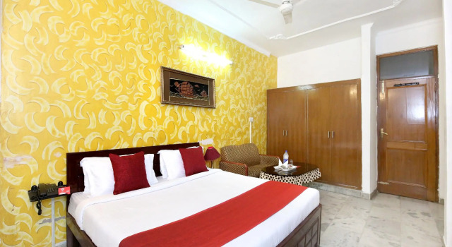 OYO 9006 New Sangam 45