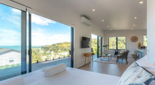 Студия Deluxe Luna Cottage - Ocean Views on Waiheke