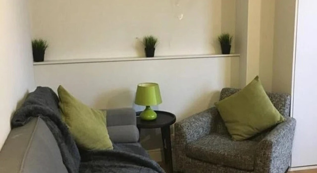 Cosy 3-bed Apartment in London, Varaa Huoneisto Asunnot kohteessa Merseyside, Huoneisto