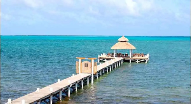 VeLento Oceanfront Penthouse #3, Rezervovat Hotel Hotely v Belize Islands s parkováním, Parkování