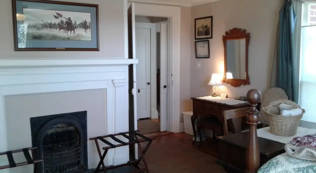Четырёхместный номер Standard The Boxley Place Inn