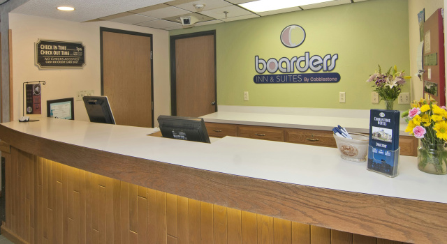 Boarders Inn & Suites