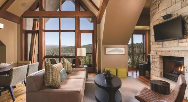 Номер Standard с 3 комнатами с балконом The Ritz-Carlton, Lake Tahoe