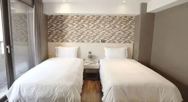 Run of House Talmud Hotel Yizhong