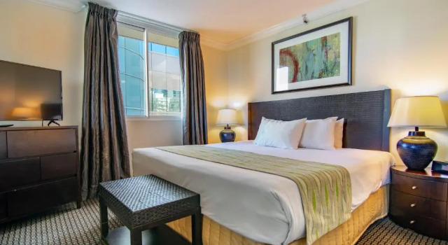 Номер с 2 комнатами с частичным видом на океан Regency on Beachwalk Waikiki by OUTRIGGER