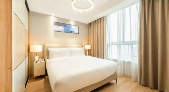 Люкс Business Fcg  Suites  By  Neqta