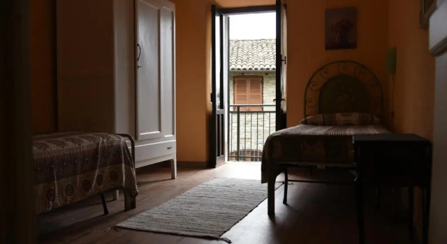 Il borgo, Book Hotel Montabone Piedmont