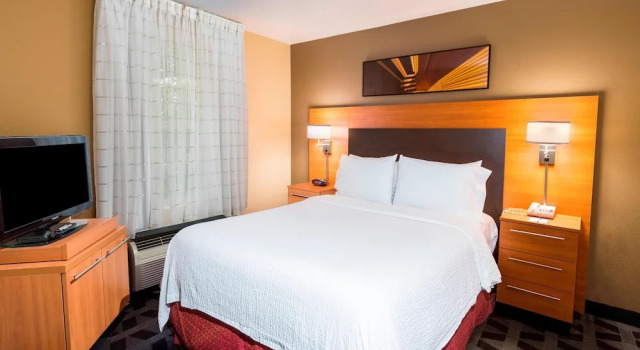 Люкс TownePlace Suites by Marriott Atlanta Kennesaw