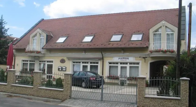 Malomko Panzio, Rezervovat Mini-hotel  