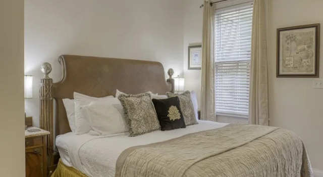 Номер Deluxe Victorian House Bed and Breakfast