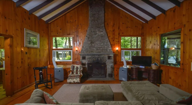 Buxton Cottage 3 Bedroom House, Varaa Lomakoti Hotellit Maryland pysäköinnillä, Pysäköinti