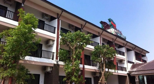 Mammoth Resort, Rezervovat Lázně / Resort Hotely v North-Eastern Thailand se snídaní, Snídaně