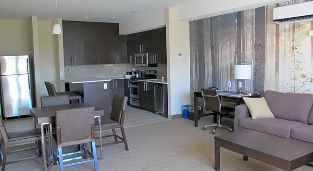 Люкс Best Western Plus Merritt Hotel