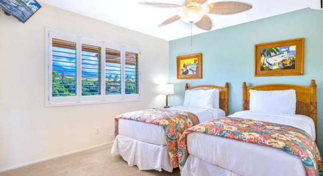 Lokelani #B203 - 2 Br condo by RedAwning