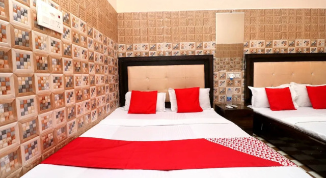 Номер Standard OYO 35497 Hotel Kapoor Residency