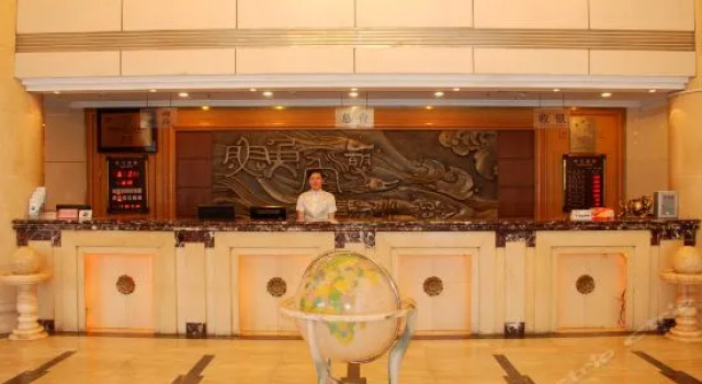 OYO Juxian Hotel (Hefei Heping Road Anfang General Factory Store), Prenota Hotel Yaohai 