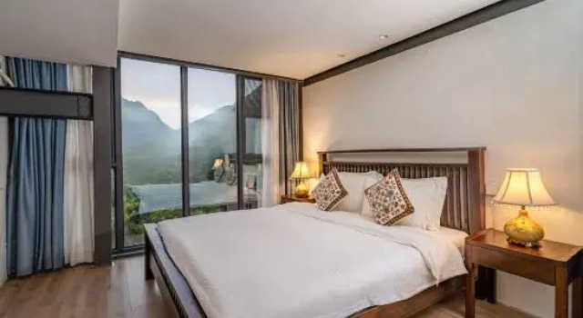 Люкс Дуплекс Qingyuan 21 Degrees Mountain Residence · Starry Sky Pool Peak Forest Secret Realm Mountain Residence