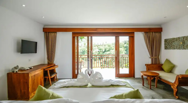 The Pandora Hotel