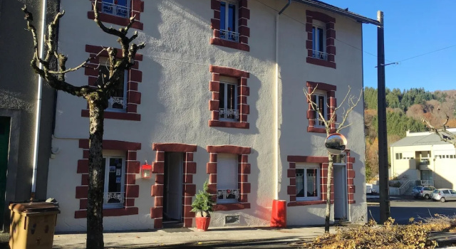 Apartment With 2 Bedrooms in Le Mont-dore, With Wonderful Mountain View and Wifi - 3 km From the Slopes