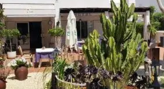 Hotel las Calas, Varaa Hotelli Hotellit Cabo de Gata aamiaisella, Aamiainen