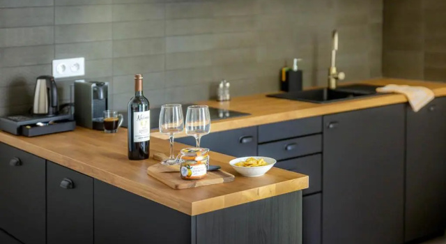 Апартаменты с балконом Provence Au Coeur Appart Hotels - Climatisé