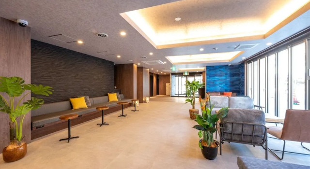 Naha Crystal Hotel, Забронировать Отель Отели Наха с завтраком, рядом с Здание администрации префектуры Окинавы, Завтраки