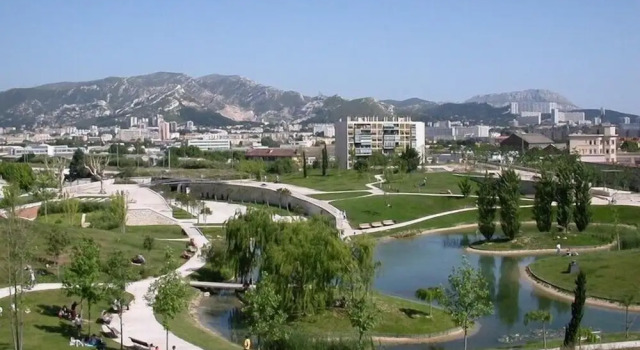Вилла Comfort Complexe Les Maisons du Parc - 4 maisons standing - Clim Parking 30 pers