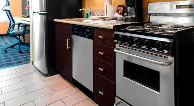 Двухместный люкс TownePlace Suites by Marriott Bakersfield West