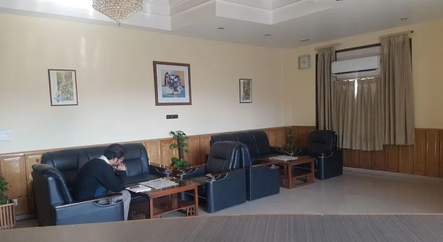 Hotel Park Inn, Varaa Hotelli Kalka Haryana