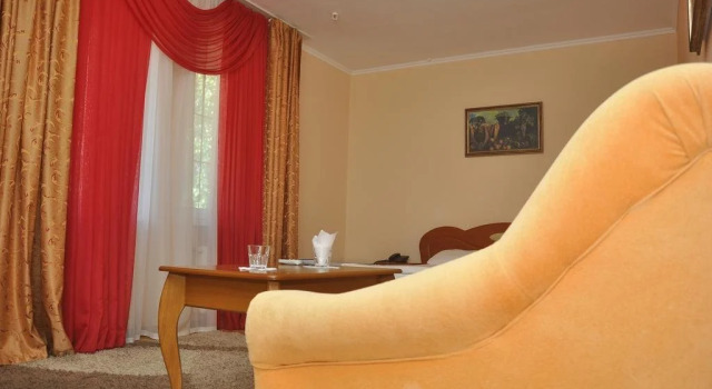 Casablanca Hotel, Buchen Sie Hotel Kalush Iwano-Frankiwsk