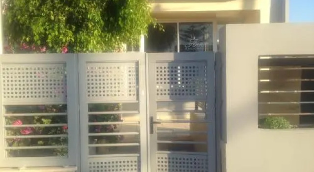 Anna Apartments I