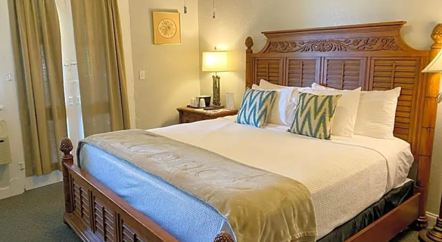 Двухместный номер Standard с видом на сад Crystal Bay Historic Hotel