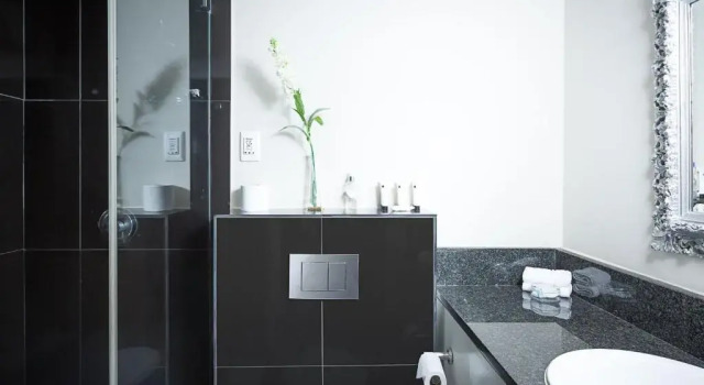 Номер Deluxe с балконом Long Street Boutique Hotel
