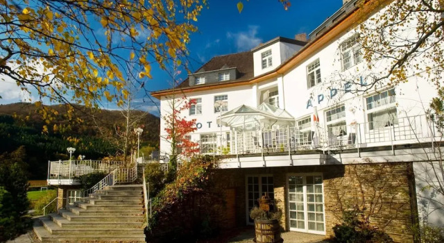 Hotel Haus Appel, Boek Hotel Hotels in Ahrtal met zwembad, Zwembad