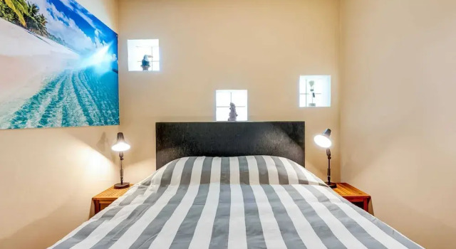 Modern Holiday Home in Avelgem with Sauna & Hot Tub, Забронировать Отель Отели Leiestreek с парковкой, Парковка