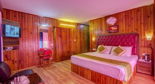 Двухместный номер Deluxe с балконом Hotel Samiru Manali