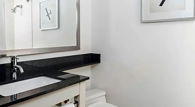 Номер Standard Four Points by Sheraton Chicago OHare