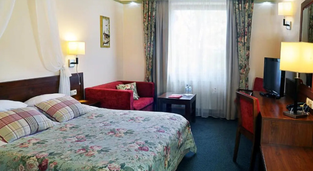 Трёхместный номер Standard Ahotel