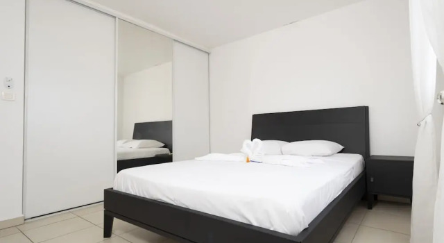 Le Blue, Varaa Hotelli Hotellit Saint-Denis pysäköinnillä, Pysäköinti