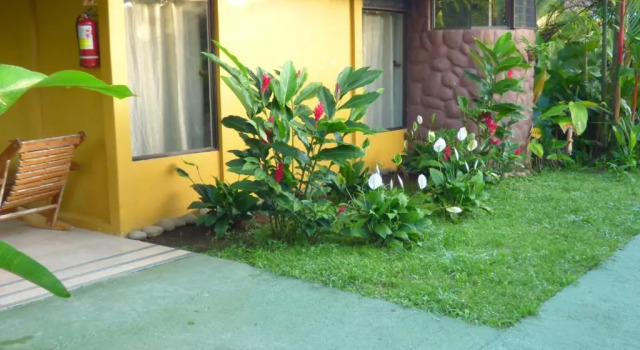 Бунгало Hotel Catarata Río Celeste