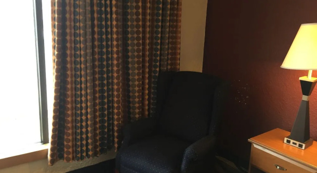 Town and Country Motel, Buchen Sie Motel Piketon Ohio