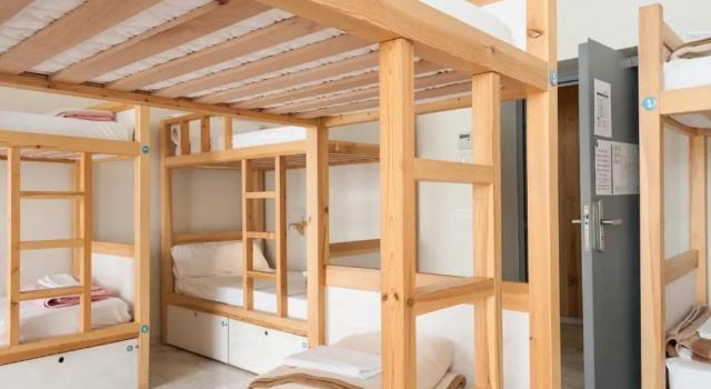 Кровать в общем номере (женский номер) The Nomad Hostel&Pension