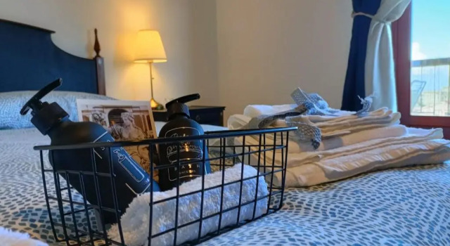 B&B Margherita, Book Bed and Breakfast Hotels in Sicily with a Pool, Swimming Pool