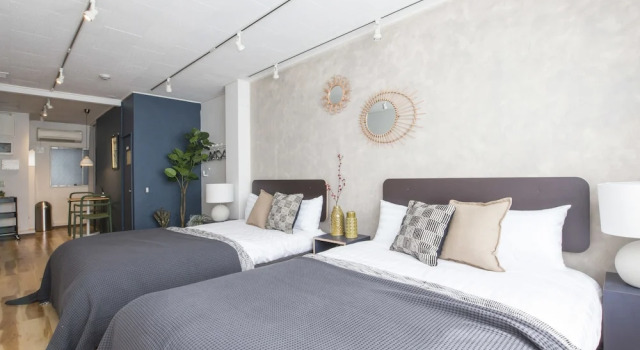 Номер Deluxe nid NAMBA Station House