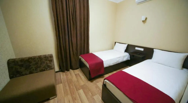 Guesthouse Four Seasons, Prenota Hotel Hotel a Samckhe Javakheti con parcheggio, Parcheggio