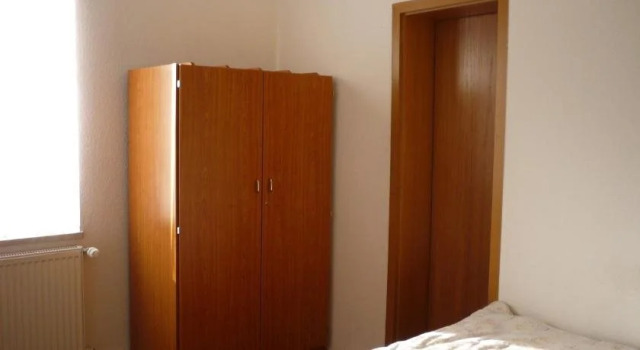 Gasthof & Pension Hause, Забронировать Отель Галле земля Саксония-Анхальт, рядом с Saalestrand Ziegelwiese